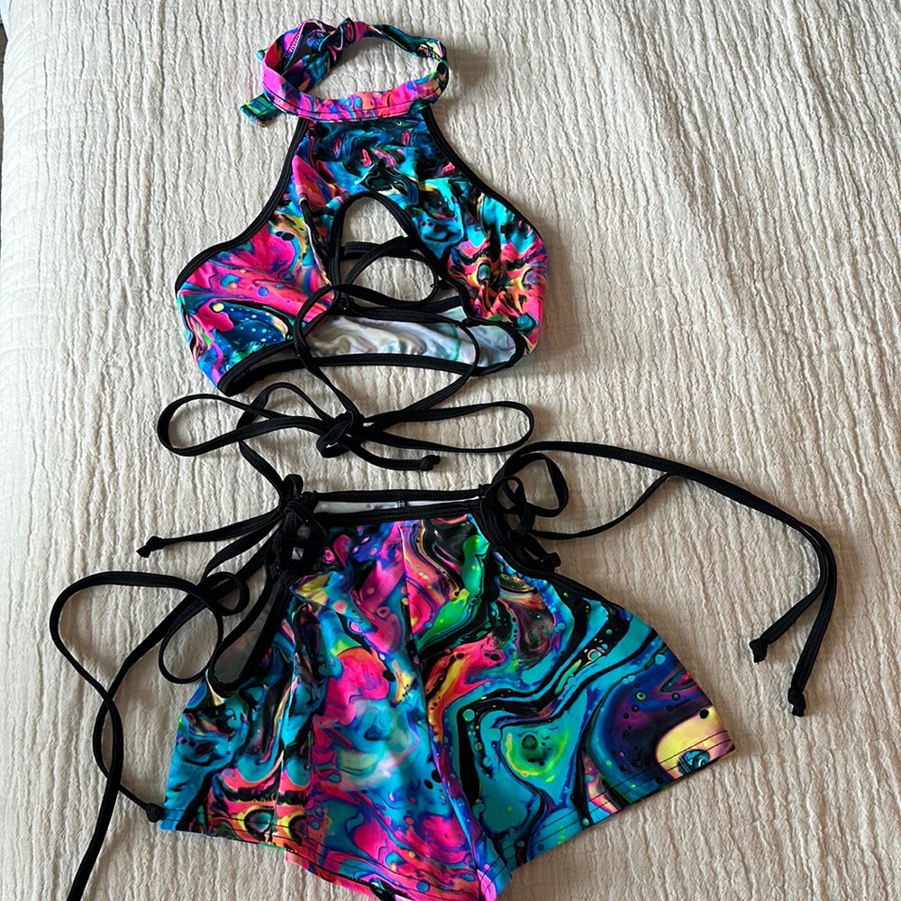 Rave two piece